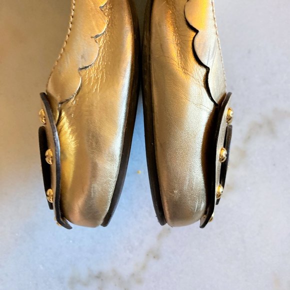 Tory Burch gold leather ballet flat shoes 9M heart details, TB logo, studded - Picture 10 of 12
